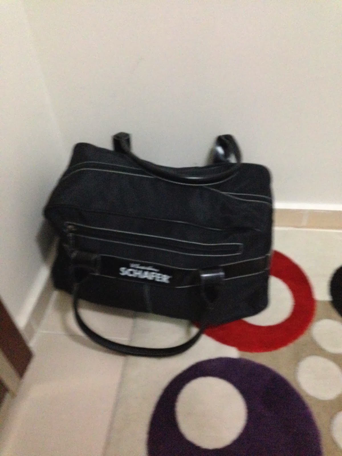 Everybody Loves Colors! BEBEK VE ANNE DOĞUM ÇANTAMIZDA