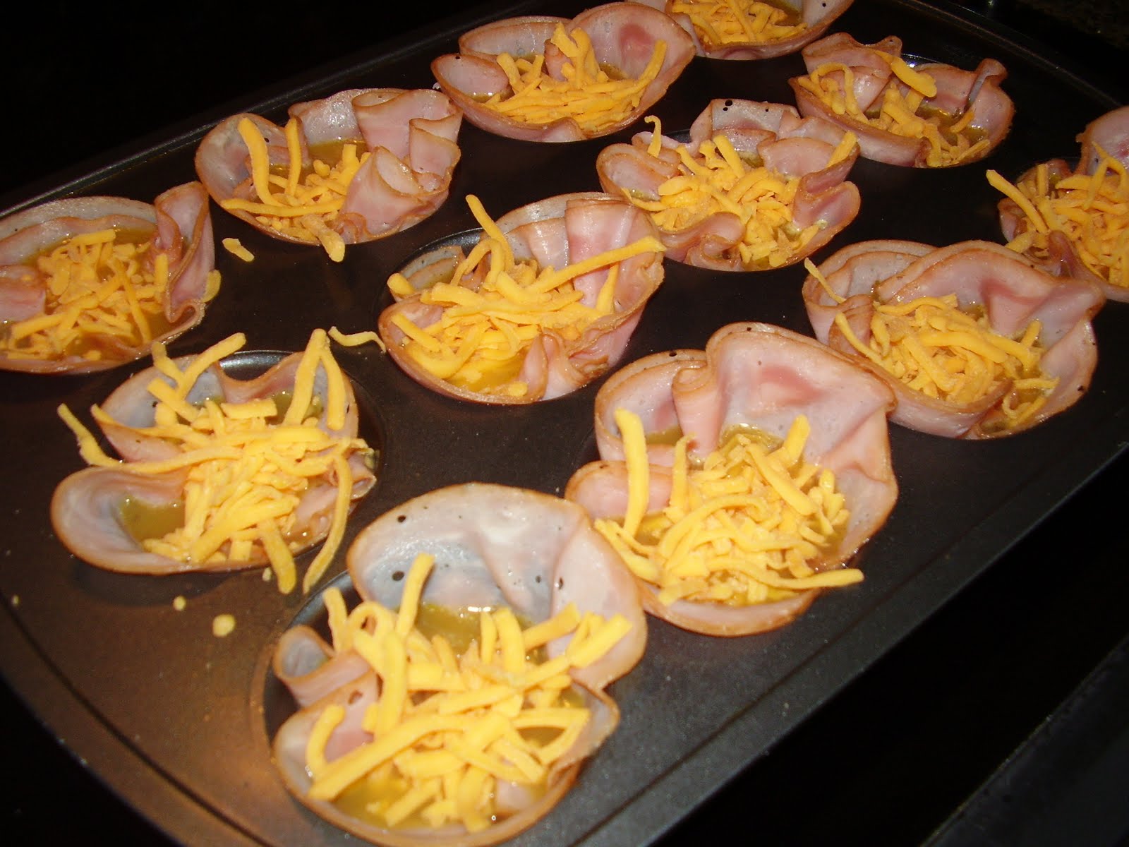 Kristi's Dishes Ham, Egg, and Cheese Cups
