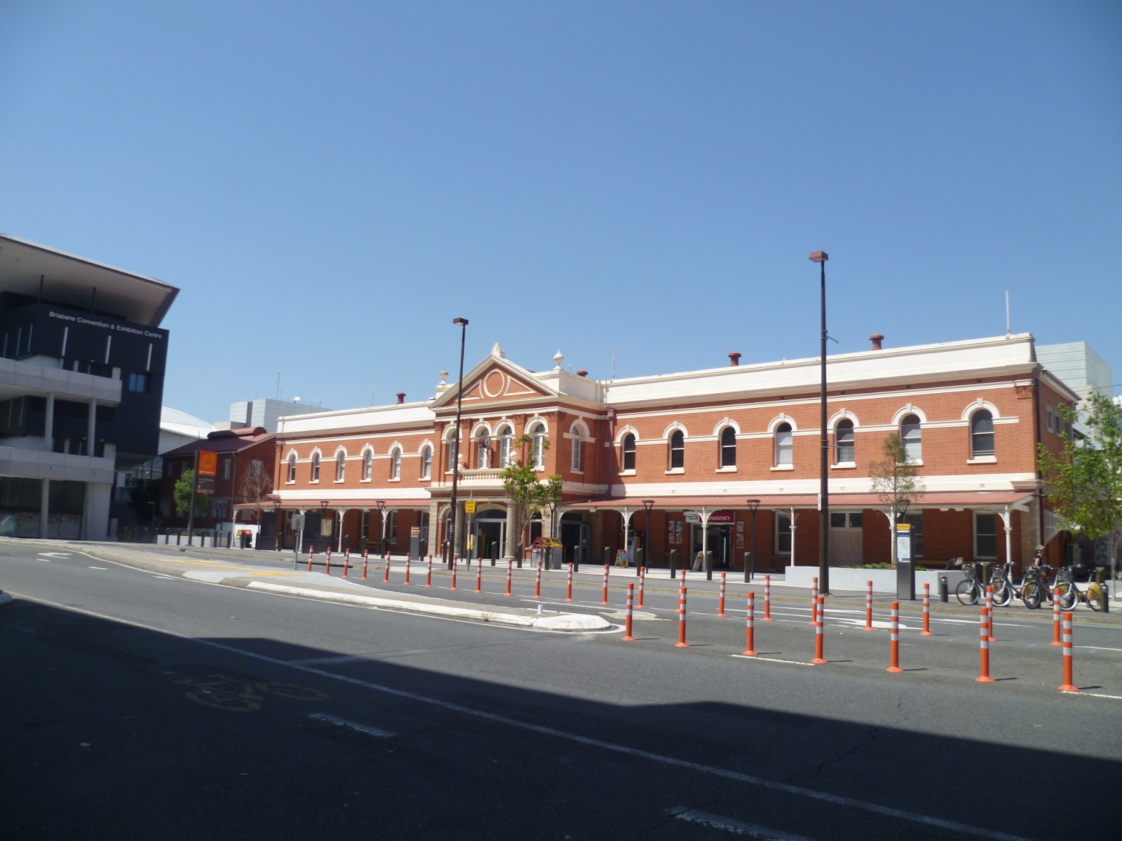 Architecture Street Style South Brisbane Train Station, Brisbane