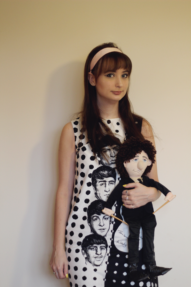 Beatles 1964 black and white dress and Appluase Ringo Starr doll