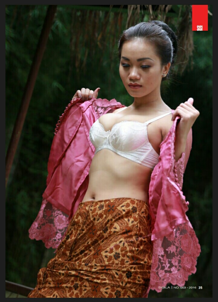 Model Hot Dewasa Alya Dior Si Penjual Jamu Gendong Seksi 83720 | Hot Sex  Picture
