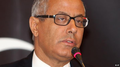 Primeiro-ministro líbio forma novo Governo