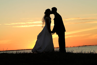 Unique Wedding Photography - Amazing Wedding Photography