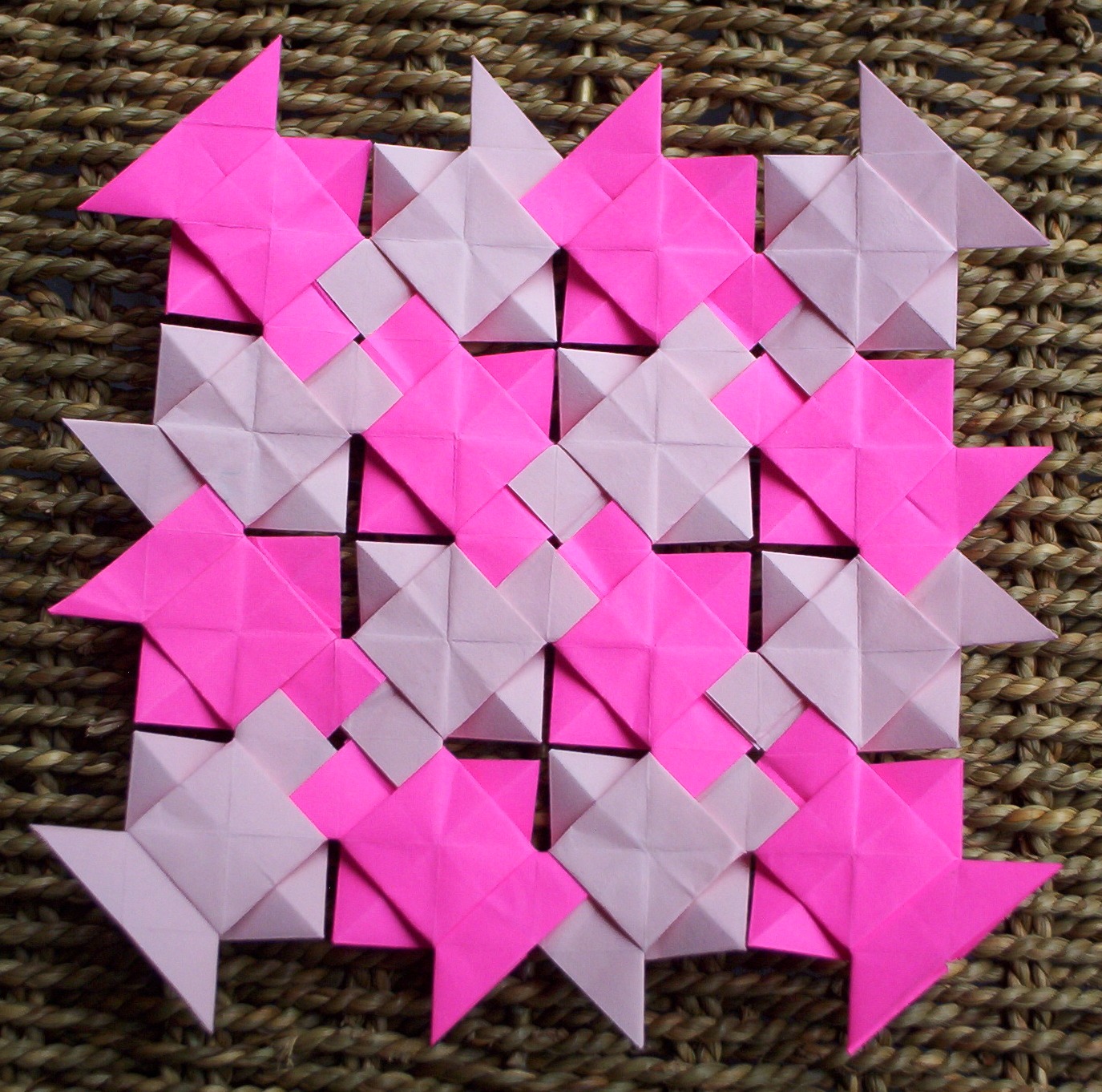 Dorset Origami Lovers Knot goes modular