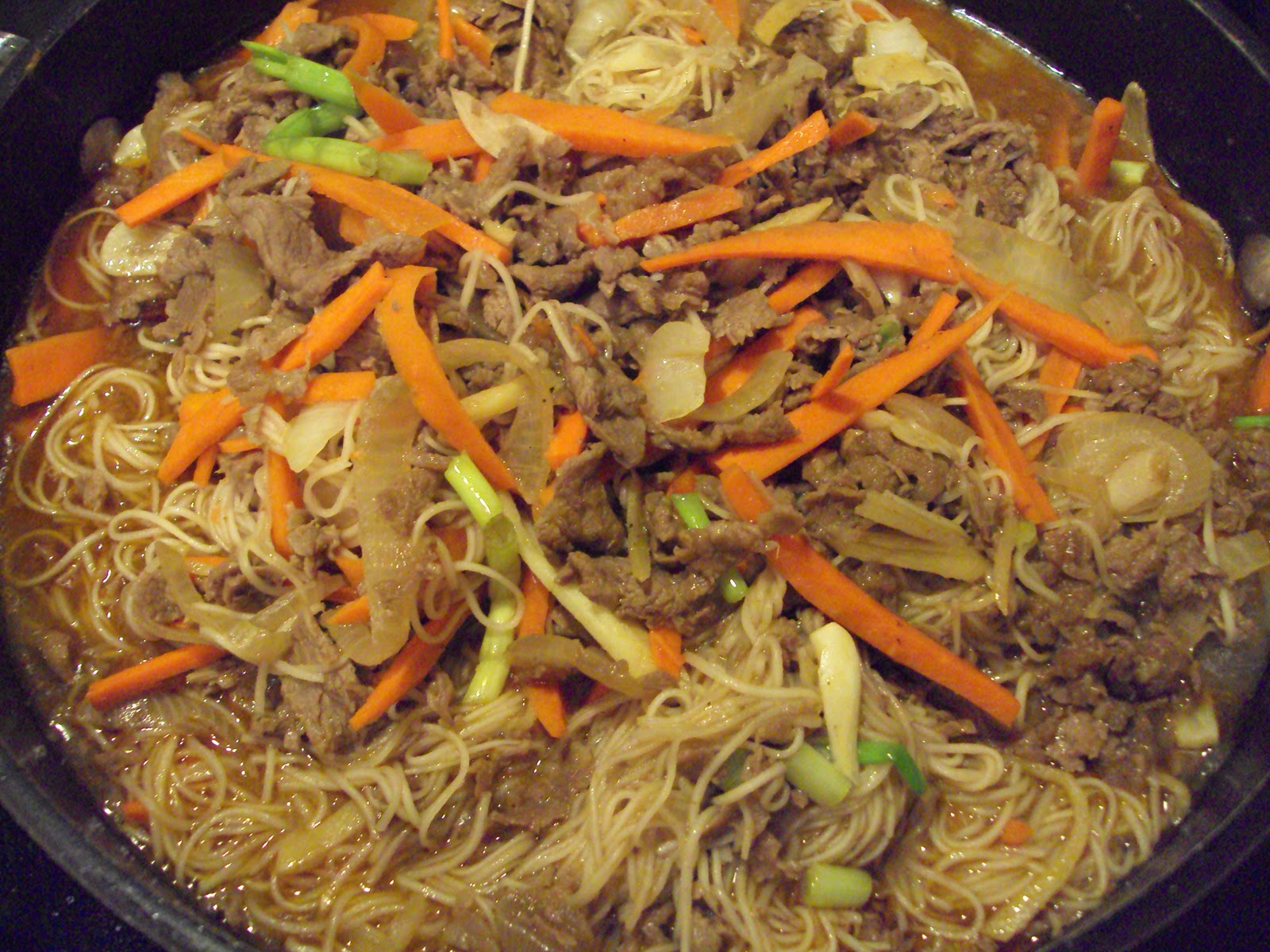 Kuching Noodles House StirFry MEE SUA with BEEF
