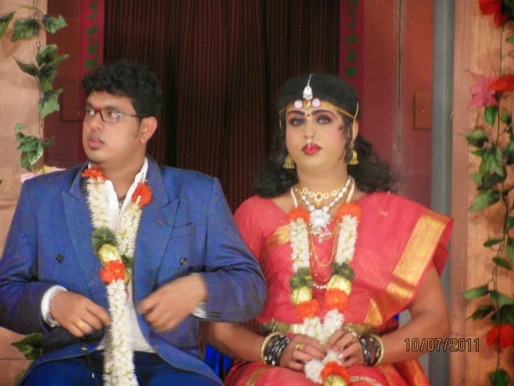 Crossdressing Trends Crossdressed Men With Their Boyfriends