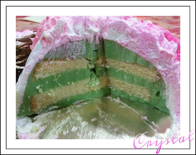 Pandan Layar Cake 斑兰千层蛋糕