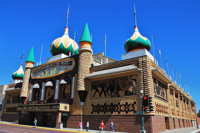 Postcards from the RV The Corn Palace...and Sioux Falls, SD!