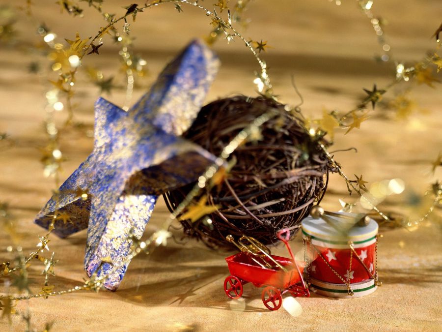 Amazing christmas tree Christmas Wallpapers