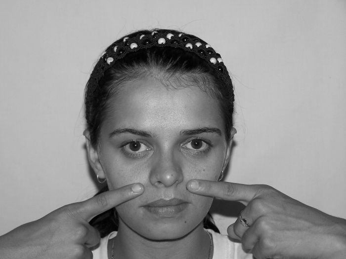 Facial exercises are a great, holistic means to a non-surgical facelift