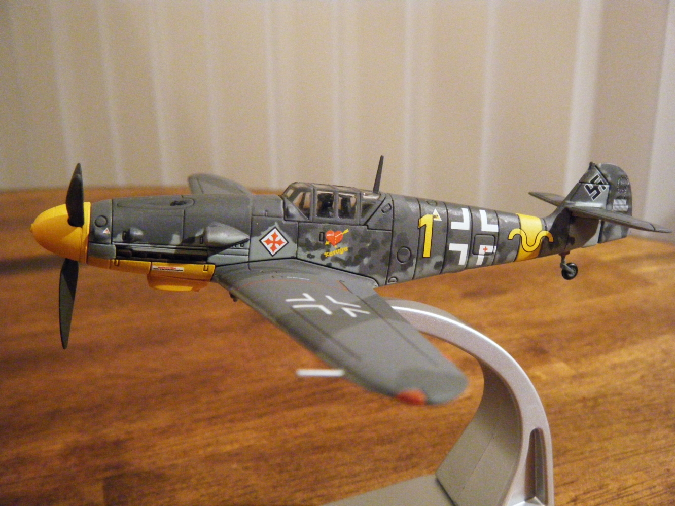 AA27102A Bf109G2 Herman Graf 1/72 DA.C