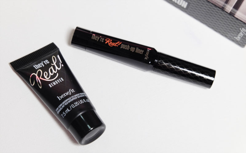 Makeup Benefit They're Real! Sexy On The Run Mascara & Eyeliner Kit