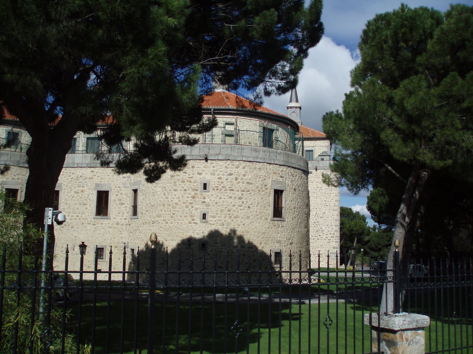 Manuelblas. Viajes y viajeros El castillo de Villaviciosa de Odón