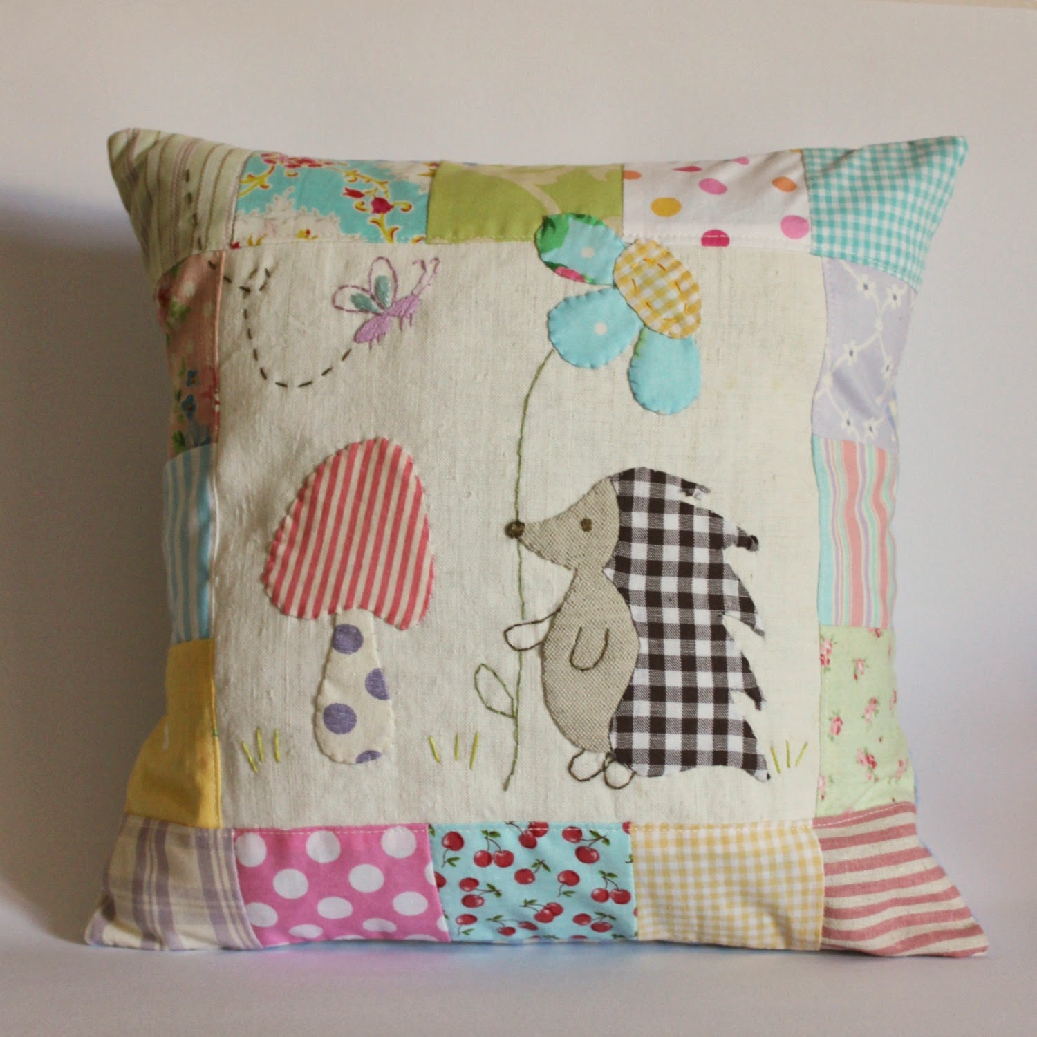 Roxy Creations Sweet applique pillows made