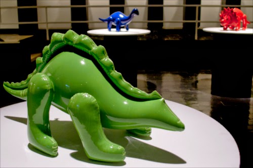 01-Inflatable-Ceramics-Jurassic-Park-Brett-Kern-www-designstack-co