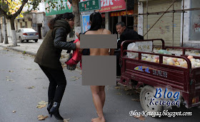 wanita misteri