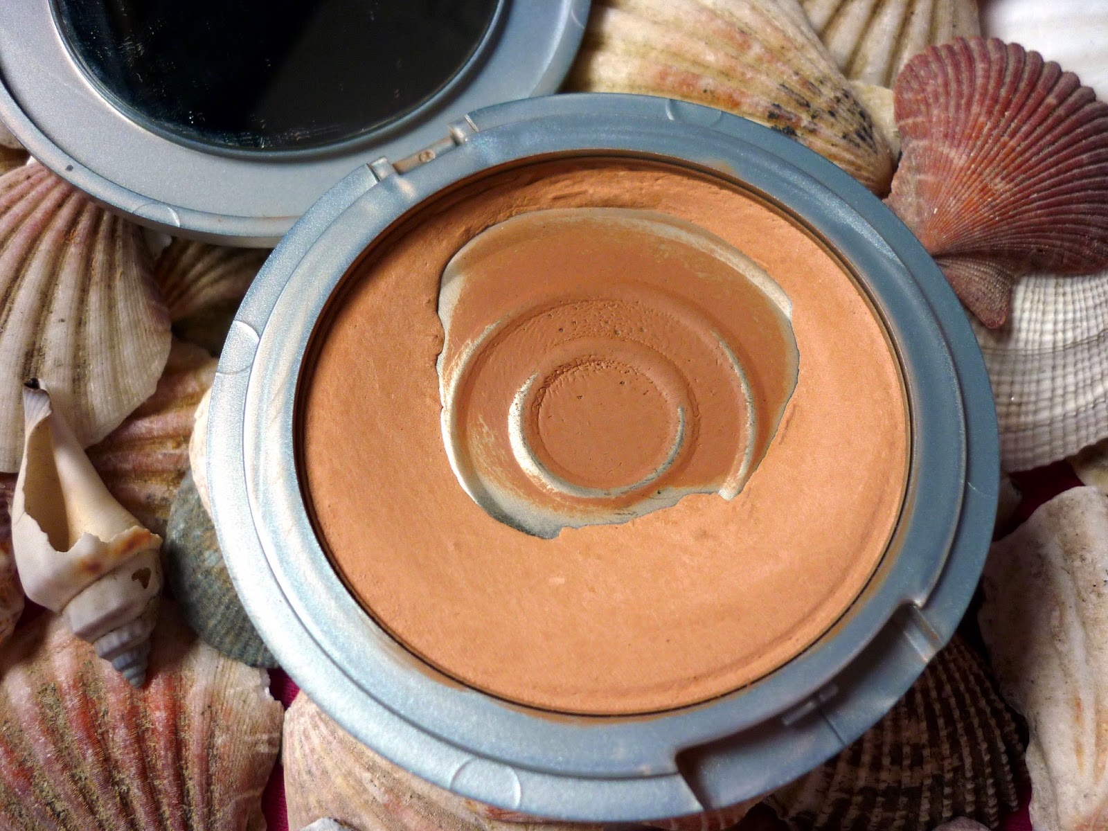 Vicky's beauty place: juli 2014