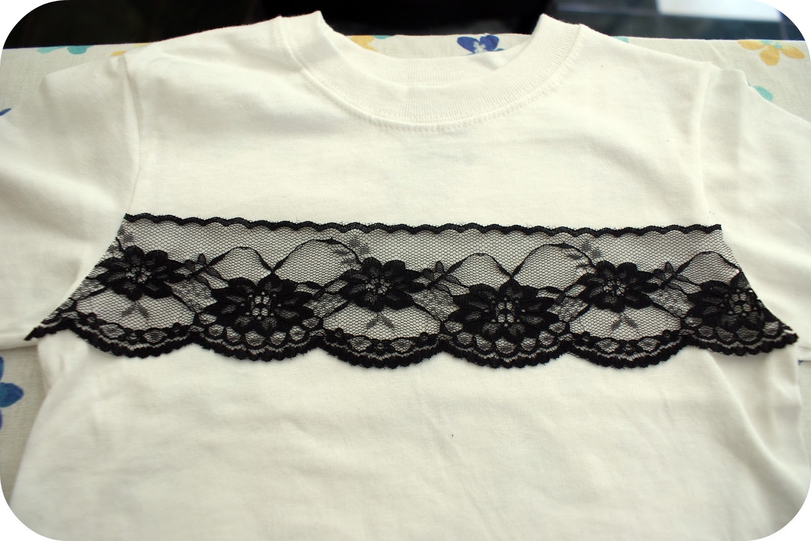 I Heart My Glue Gun No Sew Lace Shirt!