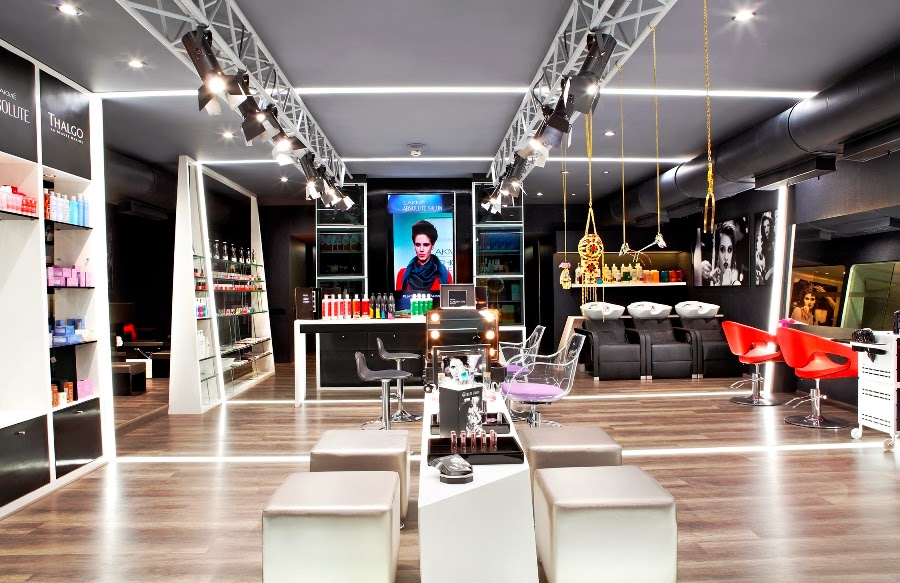 Lakmé Absolute Salon opens in Mumbai! GingerSnaps