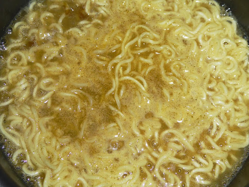 【ヤマモリ】Thai Noodle グリーンカレー味 激辛