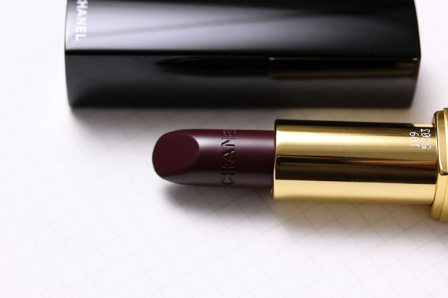 rouge noir chanel