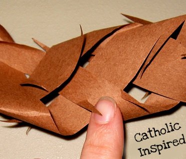 Make a Paper Crown of Thorns! ~ Catholic Inspired