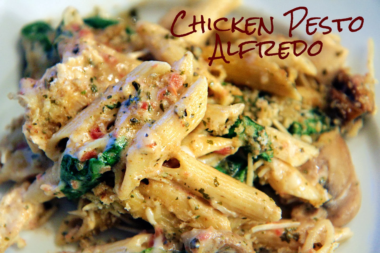 This Perfect Mess Chicken Pesto Alfredo {Freezer Meal}