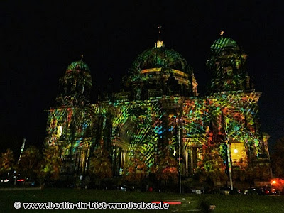 fetival of lights, berlin, illumination, 2013, berliner dom, alexanderplatz, fernsehturm, beleuchtet, lichterglanz, berlin leuchtet
