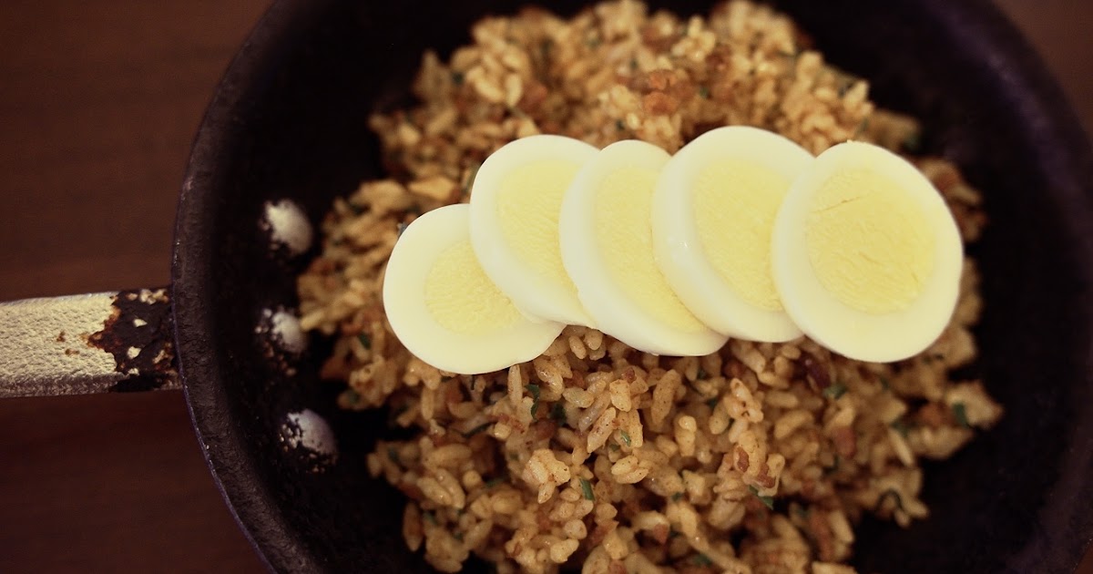 paper and plates Japanese Style Dry Curry