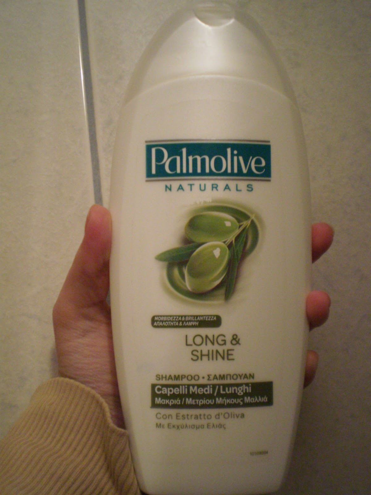 Pink Glamour Palmolive Naturals Long and Shine Shampoo review