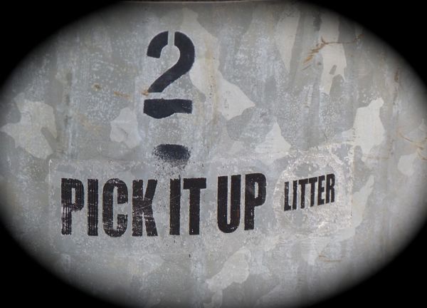 Aple Graffiti Mural Graffiti Alphabet Collections In Some Symbols