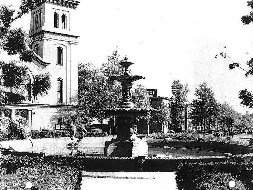 bloomingdale pic of the Truxton Circle fountain, Florida Av and North
