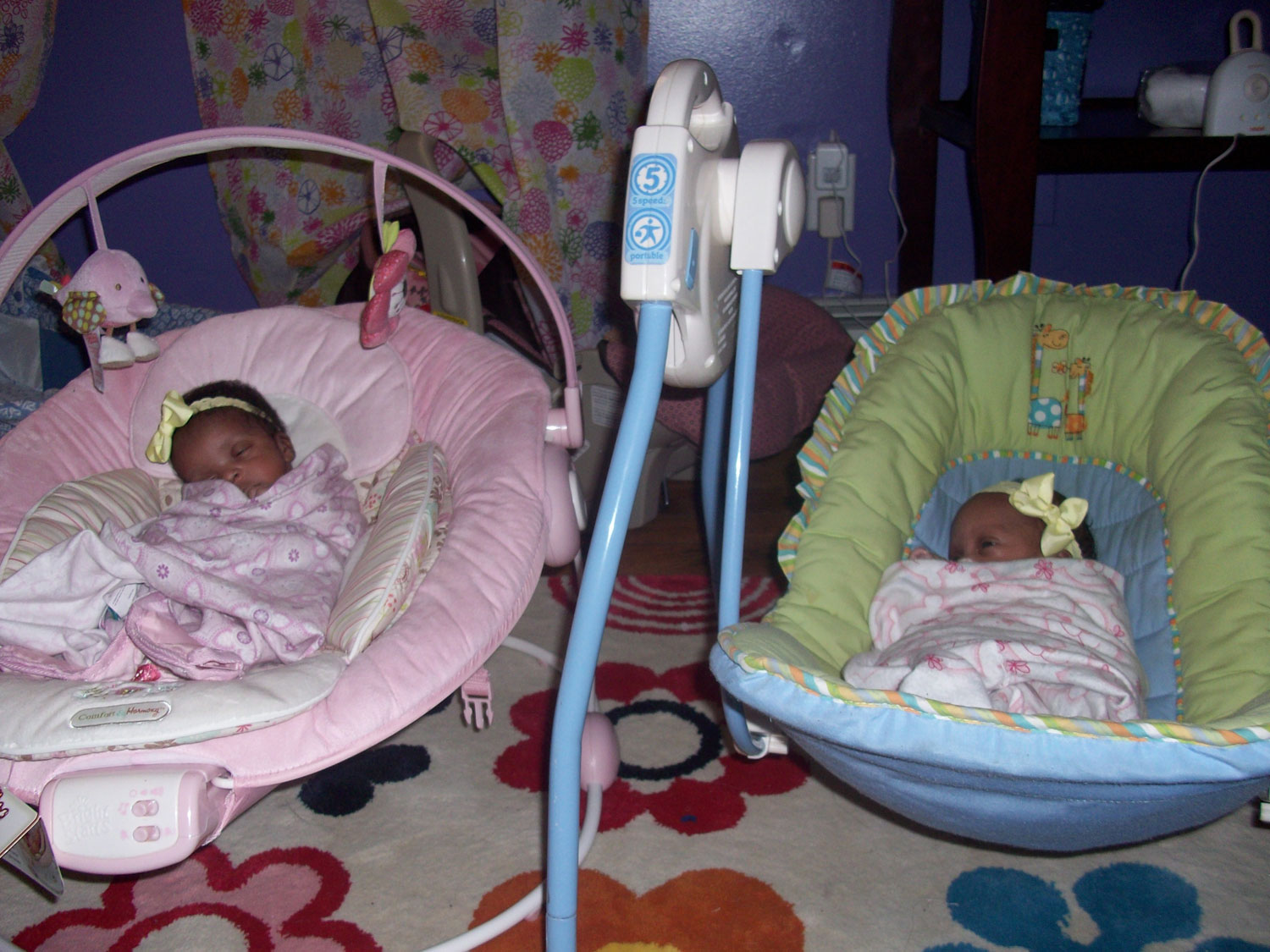 Preemie Twins and Me For MOMS by MOMS Baby Gear