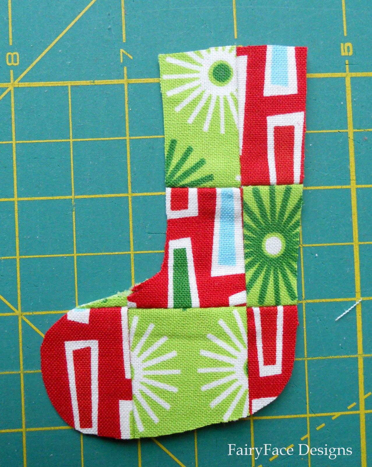 FairyFace Designs Christmas Stockings Block Tutorial