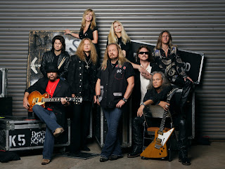 http://nelena-rockgod.blogspot.com/2012/12/lynyrd-skynyrd-wallpapers.html