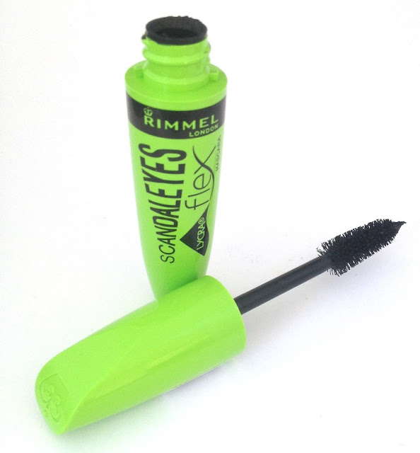BeautySwot Rimmel London Scandaleyes LYCRA Flex Mascara Review