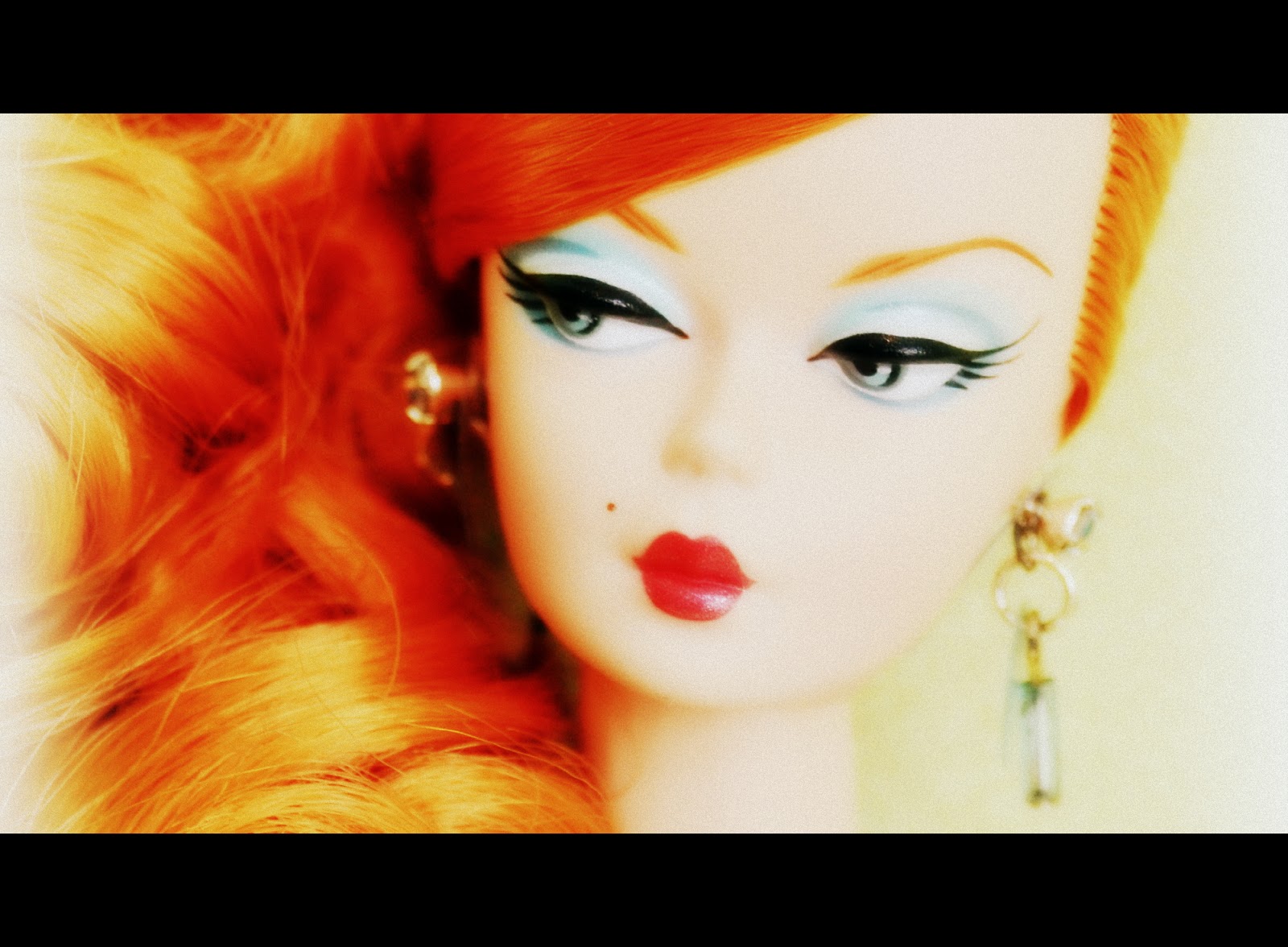 Barbie Hollywood Hostess, Silkstone.