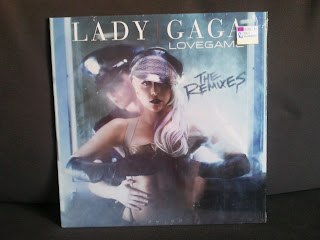 FS ~ Lady Gaga LPs 2012-08-15+07.44.57