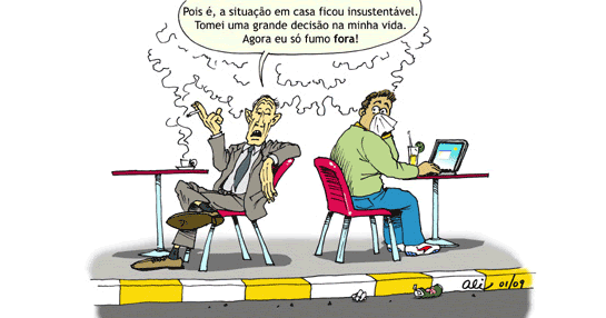 Lançou cigarros fumo um narguilé