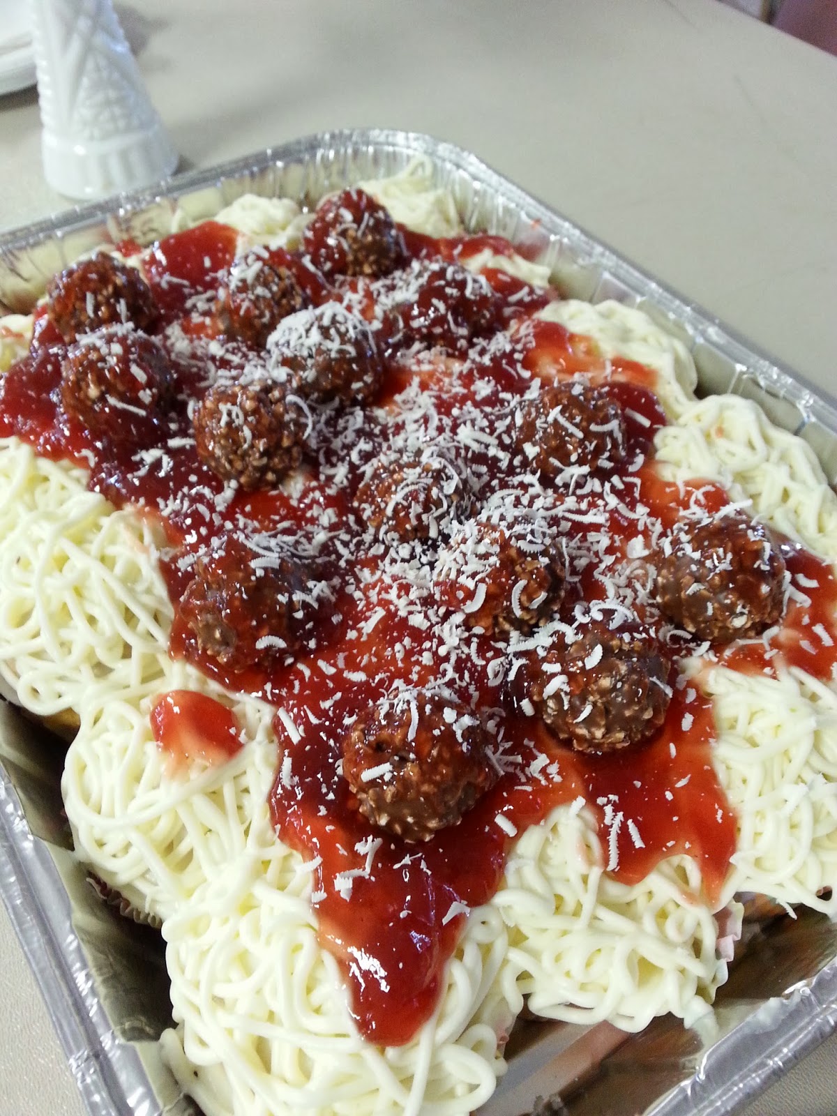 Kiwi�s Krafts Spaghetti Cupcakes