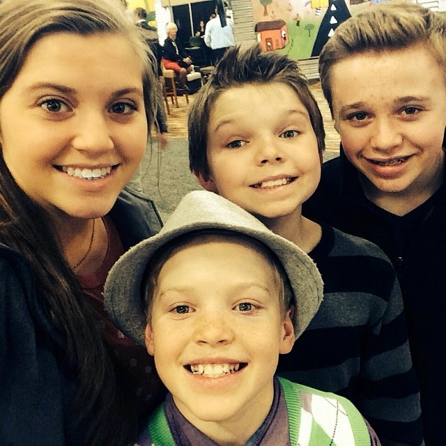 Duggar Family Blog Duggar Updates Duggar Pictures Jim Bob and