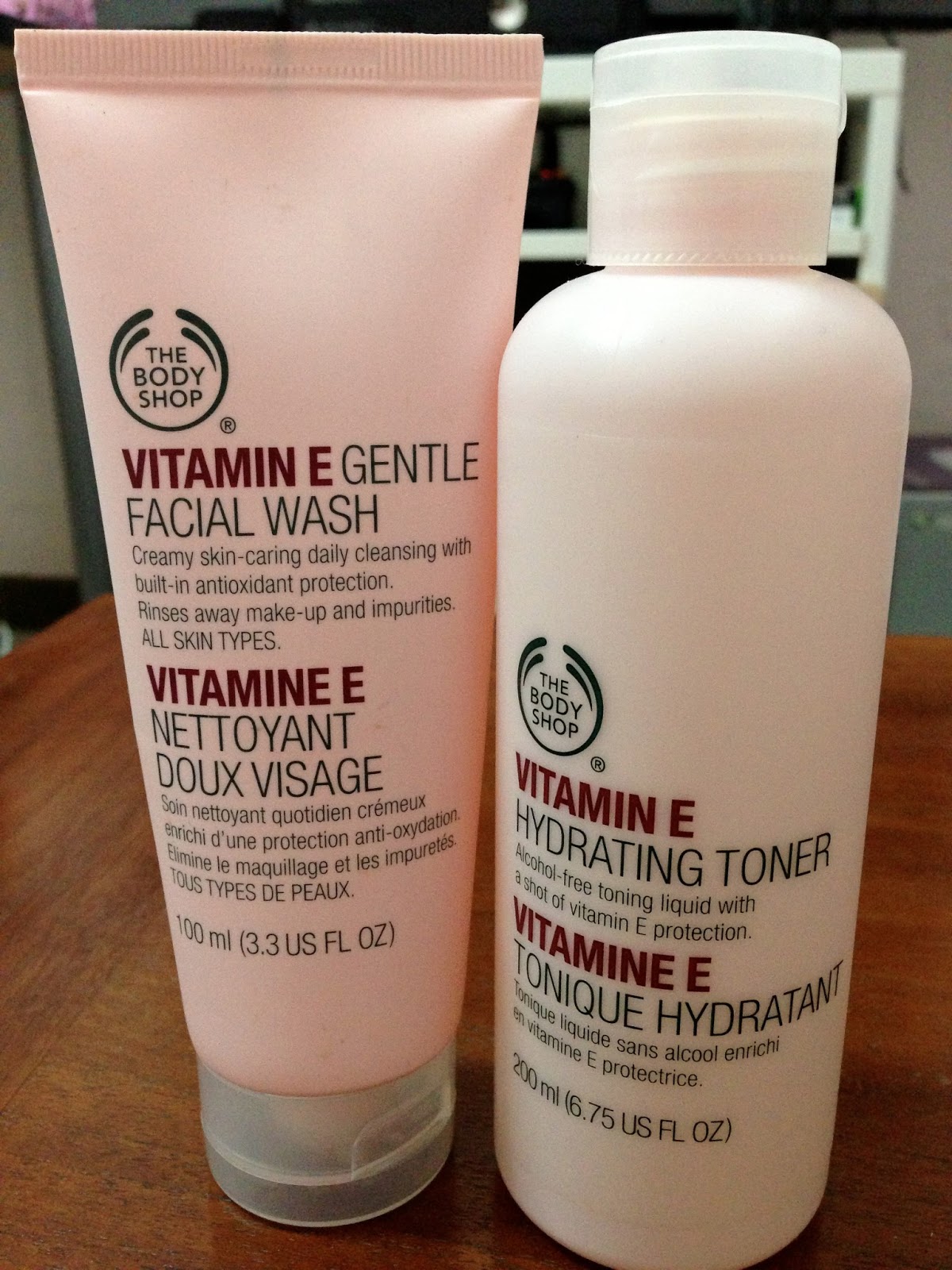 Meow's Review The Body Shop Vitamin E Gentle Facial Wash & Hydrating