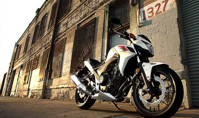 Bikez News >>: New Honda CB1100, The Classic Naked Bike