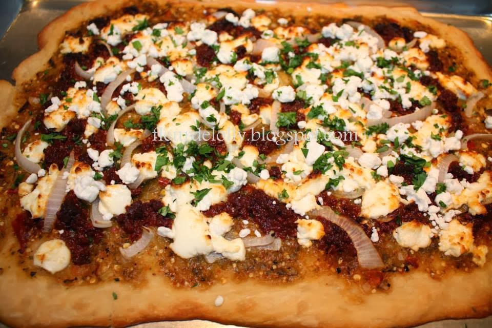 Fleur de Lolly Salsa Verde Pizza with Goat Cheese and Chorizo Fleur de Lolly Salsa Verde Pizza with Goat Cheese and Chorizo