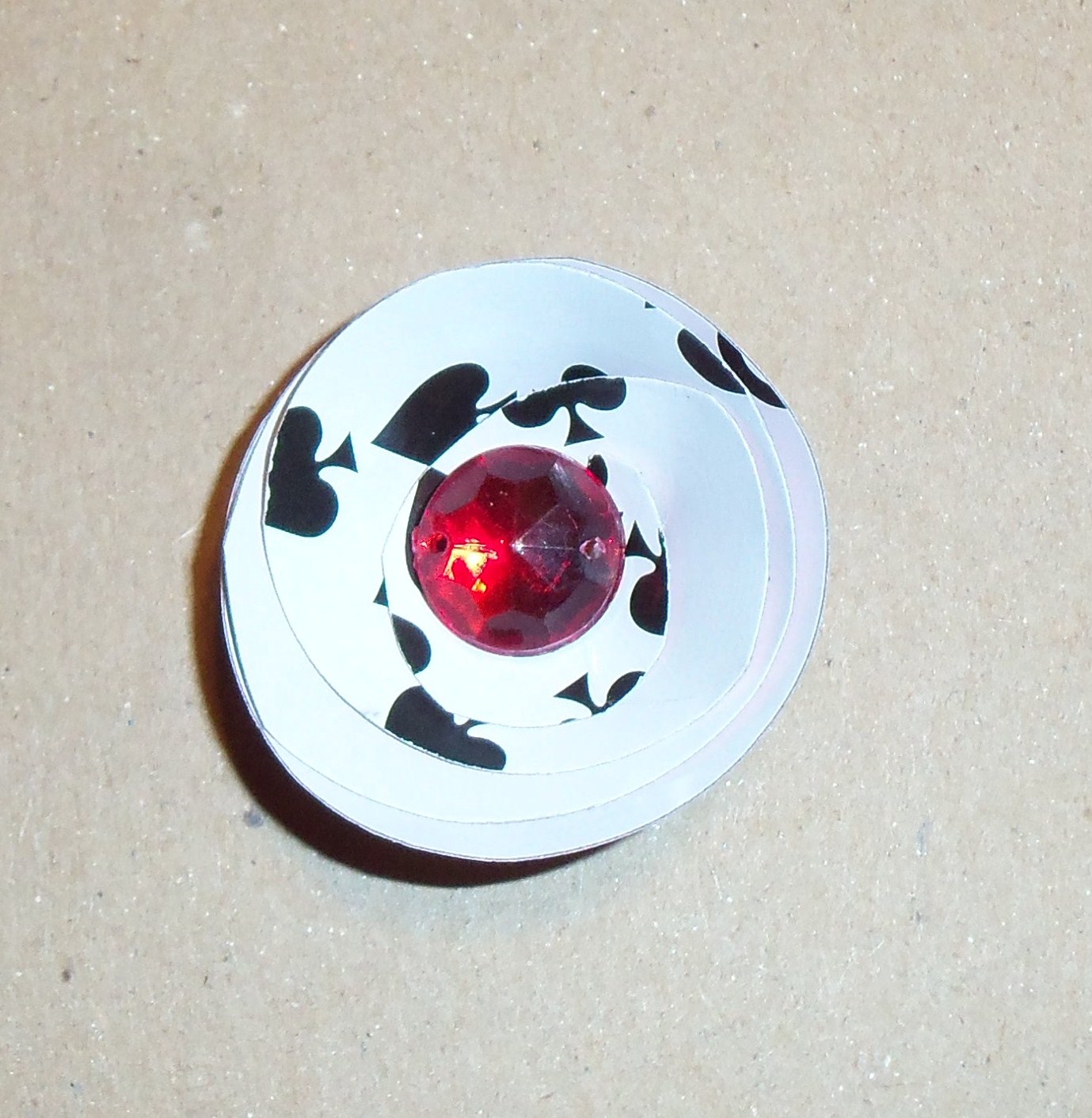 DIY Miraculous Ladybug yoyo (a not so tutorial)