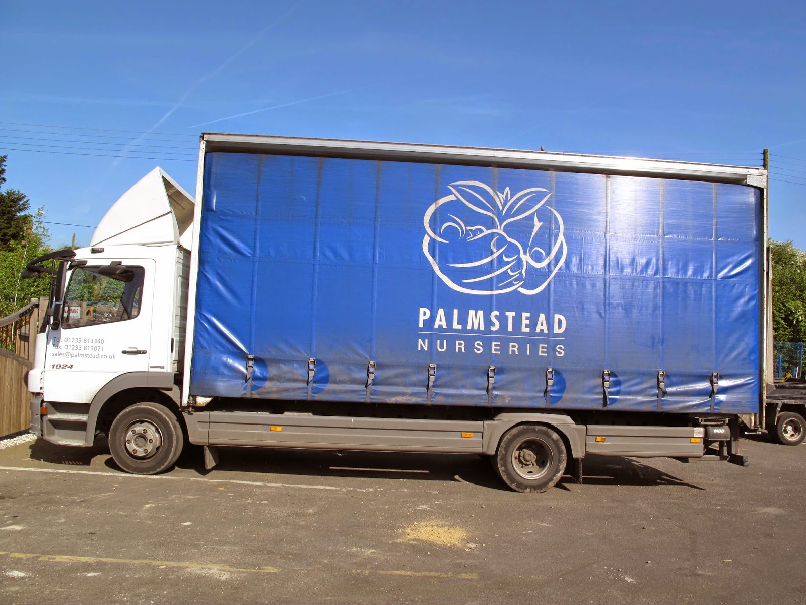 Palmstead Nurseries Lorry