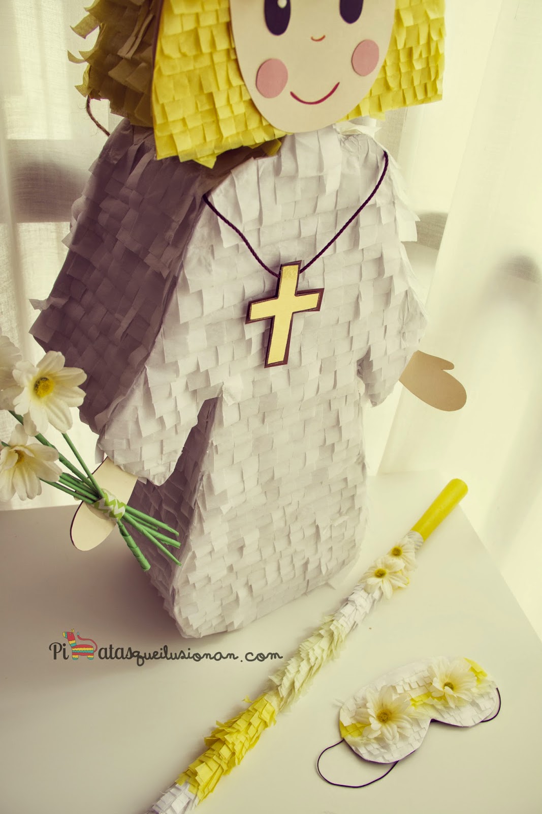 Piñatas que Ilusionan Una piñata para tu comunión