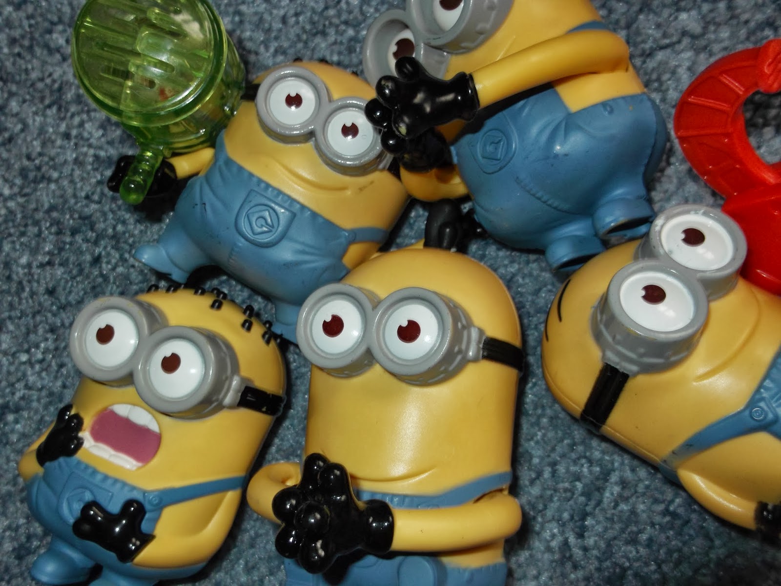 The Mini Mes Capture the Colour The Mini Mes and Me