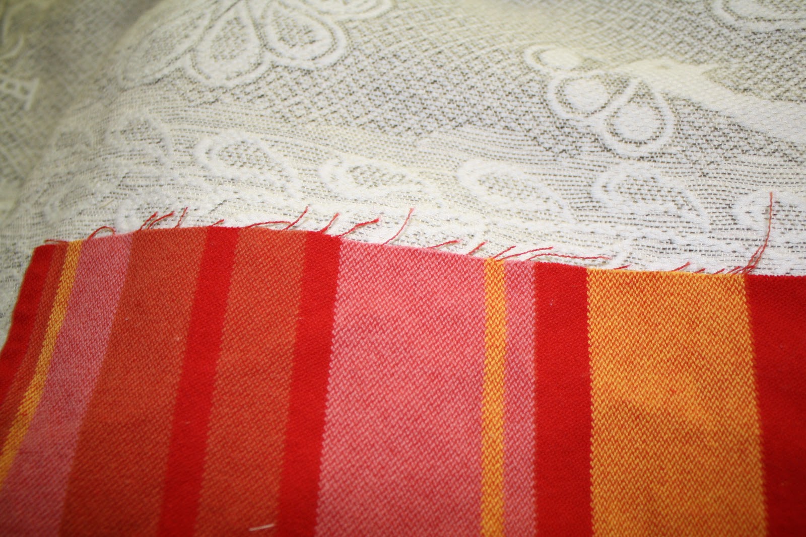 little world Tutorial Adding fringe to a woven wrap (or any woven