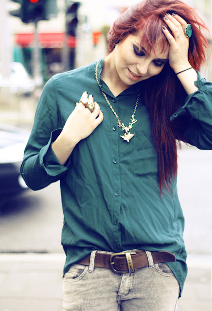 green blouse masha sedgwick cord hose cheap monday weekday pony rote haare